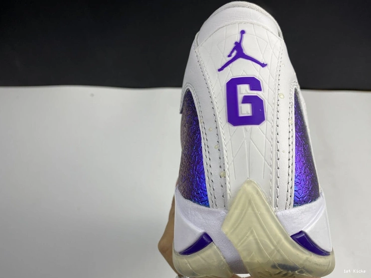 Jordan   Air CV2469 14“Doernbecher” 0418